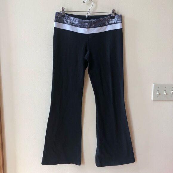 Lululemon Reversible Flare Pants - Picture 1 of 8